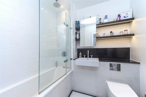 1 bedroom flat for sale, Winchester Street, London W3