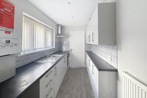 2 bedroom terraced house to rent, Fuller Street, Stoke-on-Trent, Staffordshire, ST6 6DB