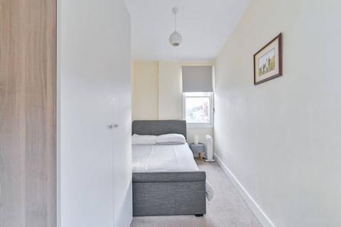 1 bedroom flat to rent, Flat, Battersea, London, SW11