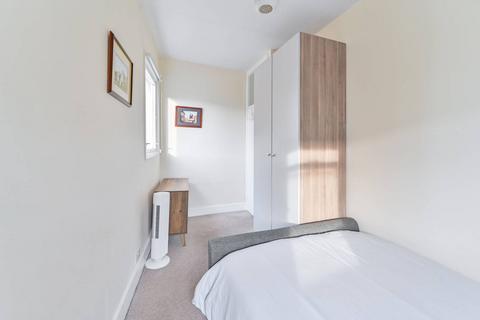1 bedroom flat to rent, Flat, Battersea, London, SW11