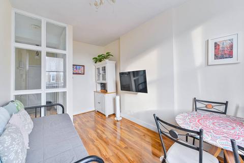 1 bedroom flat to rent, Flat, Battersea, London, SW11