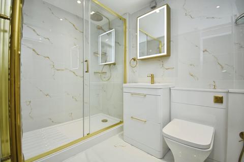 2 bedroom flat to rent, Greenwood Close Sidcup DA15