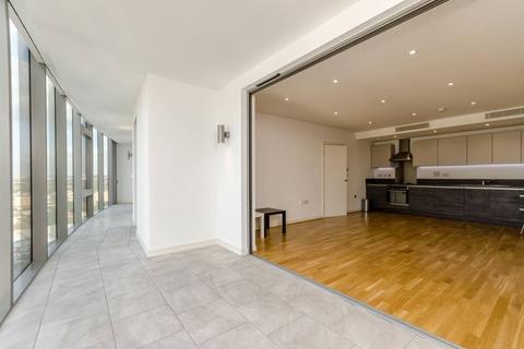 2 bedroom flat for sale, Great West Quarter, Brentford, TW8