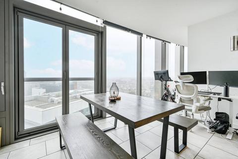 2 bedroom flat for sale, Great West Quarter, Brentford, TW8