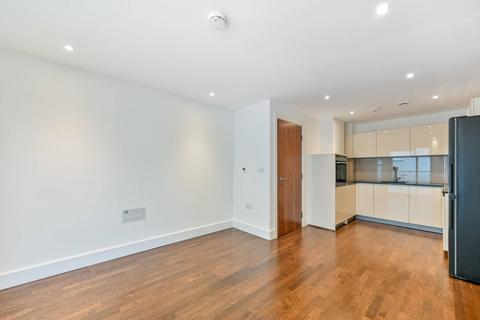 Henry Macaulay Avenue, Kingston, Kingston upon Thames, KT2
