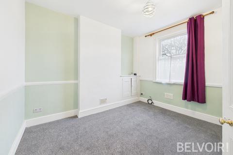 4 bedroom terraced house to rent, Bellasis Street, Stafford, ST16
