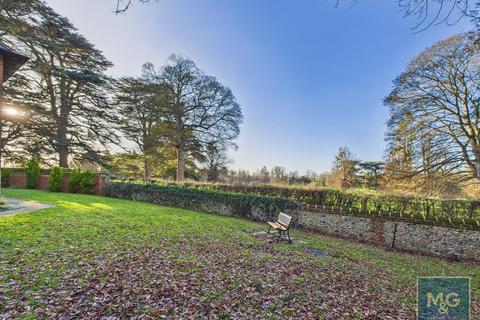 2 bedroom apartment for sale, Nowton Court, Bury St. Edmunds IP29