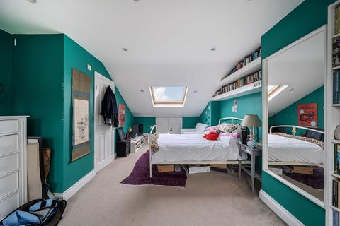 Macfarlane Road, Shepherd's Bush, London, W12