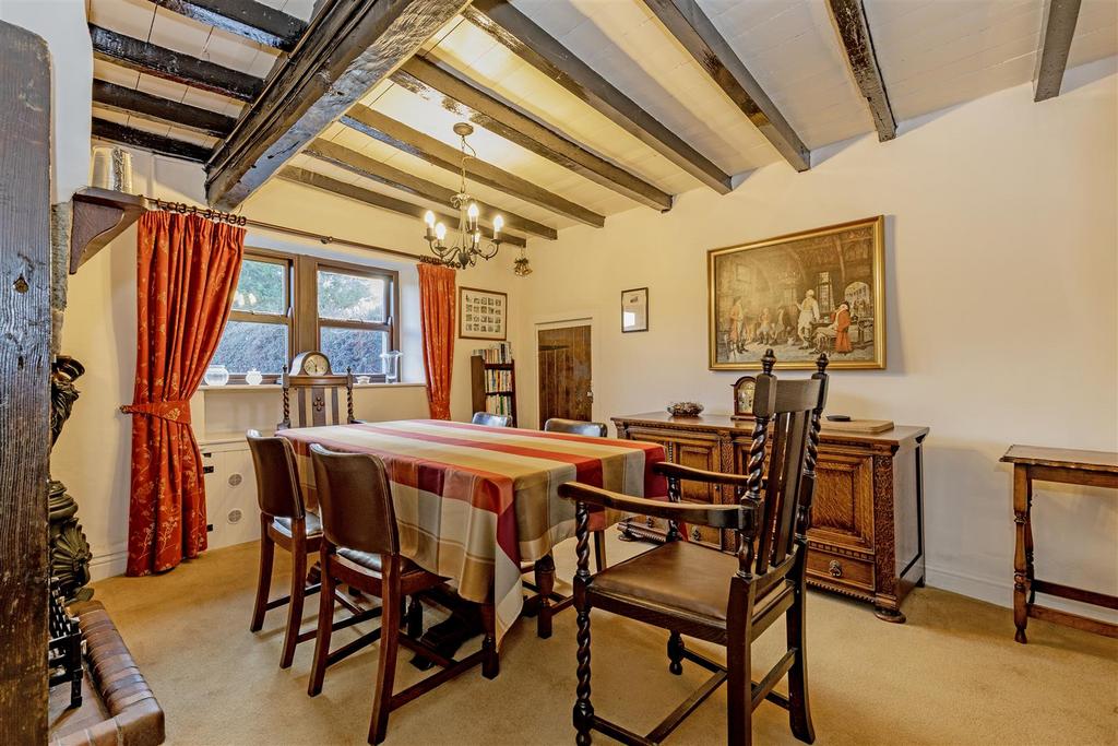 Dining Room-2.jpg