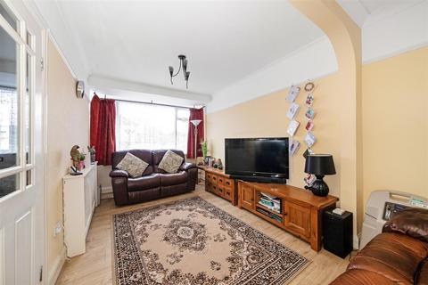 undefined, Hamsey Green Gardens, Warlingham CR6