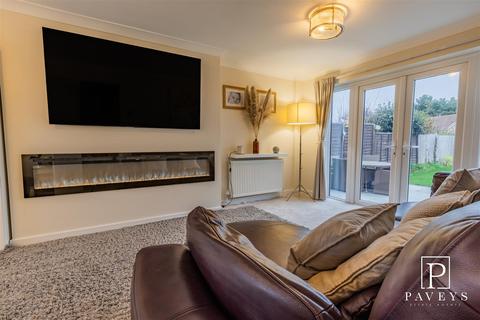 4 bedroom detached house for sale, Grasmere Gardens, Kirby Cross, Frinton-On-Sea