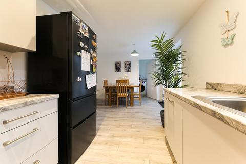 undefined, Kennet Grove, Wallsend