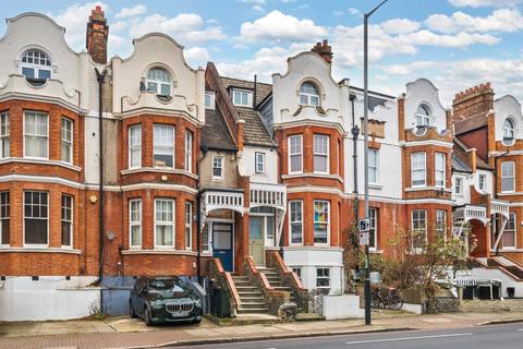 2 bedroom flat for sale, Thurlow Park Road, London, SE21