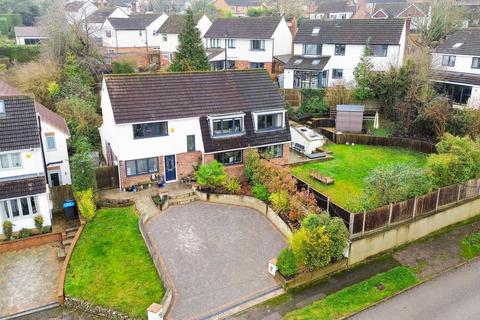 4 bedroom detached house for sale, Whitewood Road, Berkhamsted HP4