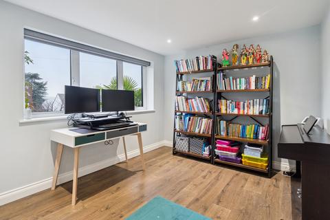 4 bedroom detached house for sale, Whitewood Road, Berkhamsted HP4