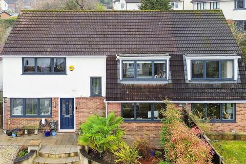 4 bedroom detached house for sale, Whitewood Road, Berkhamsted HP4