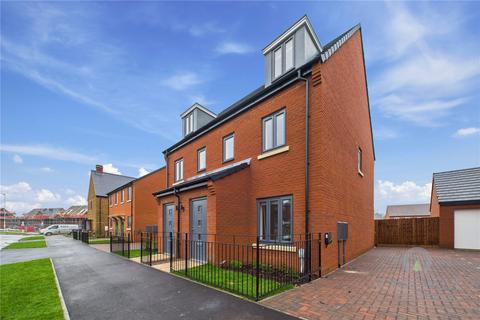 3 bedroom semi-detached house to rent, Hanafey Way, Northampton NN5