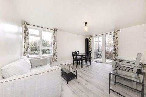 1 bedroom apartment to rent, Limerick Close, London, SW12