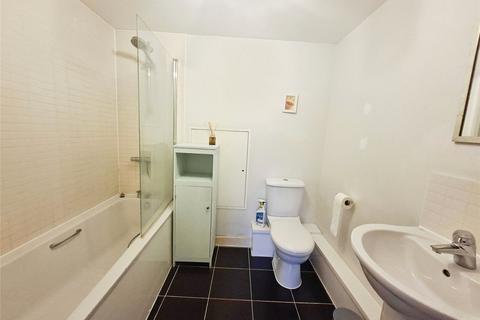 1 bedroom apartment to rent, Limerick Close, London, SW12