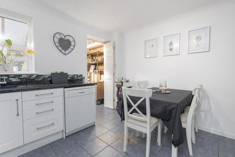 2 bedroom terraced house for sale, Parkhurst Grove, Horley RH6
