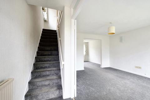 3 bedroom semi-detached house to rent, Latimer Drive, Bramcote, Nottingham, NG9 3HT