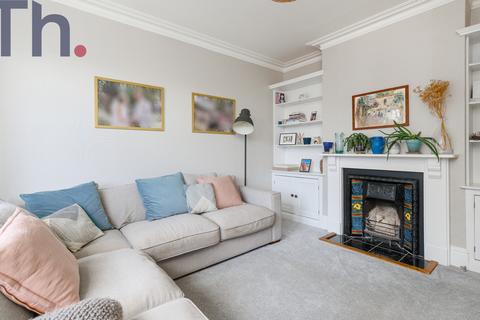3 bedroom semi-detached house for sale, Cowes PO31