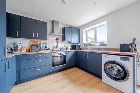 undefined, Rapide Crescent,  Witney,  OX29