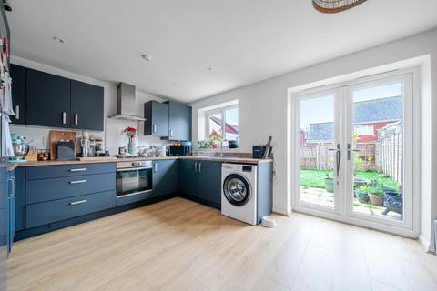 undefined, Rapide Crescent,  Witney,  OX29