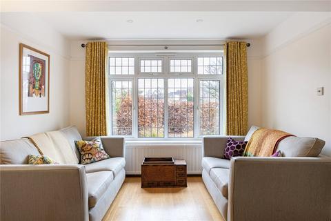 undefined, Roundwood Lane, Harpenden, Hertfordshire, AL5