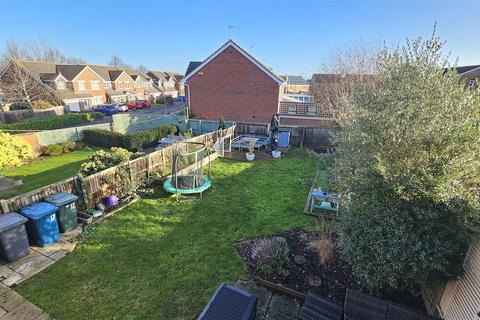 4 bedroom detached house for sale, Sandpiper Close, Bingham