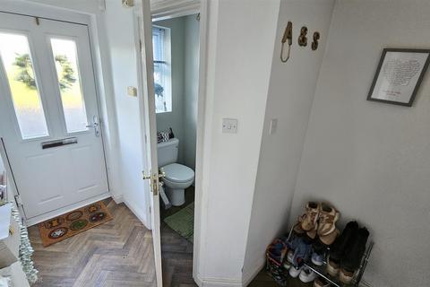 4 bedroom detached house for sale, Sandpiper Close, Bingham