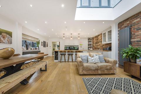 3 bedroom semi-detached house for sale, St. Augustines Avenue, Bromley