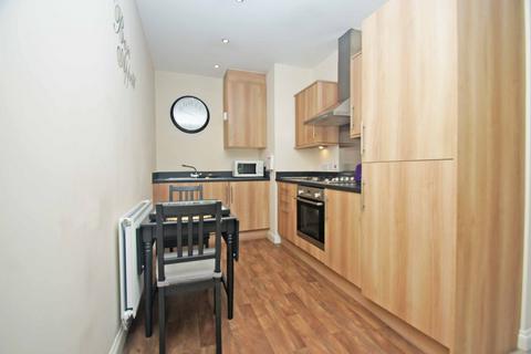 2 bedroom flat to rent, The Courtyard, Stanningley Road, Armley, Leeds, LS12