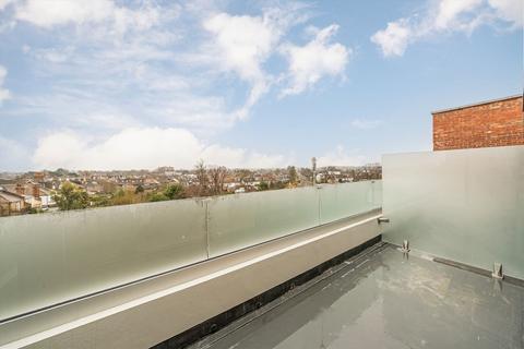 undefined, Elm Grove, Wimbledon SW19