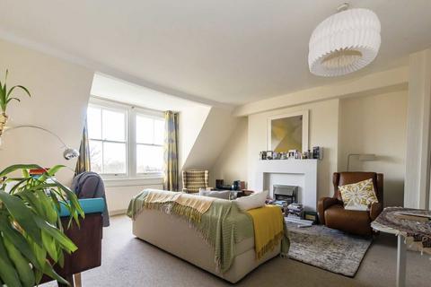 1 bedroom flat to rent, Parsifal Road, London NW6