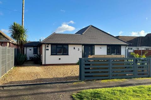 undefined, First Marine Avenue, Barton On Sea, Hampshire, BH25