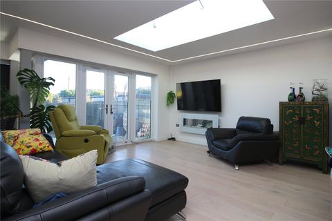 undefined, First Marine Avenue, Barton On Sea, Hampshire, BH25