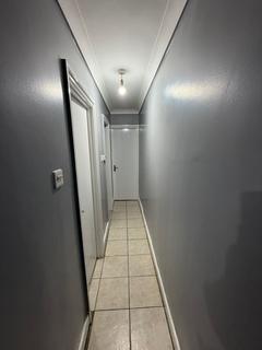 2 bedroom ground floor flat to rent, Fulbourne Road, London E17