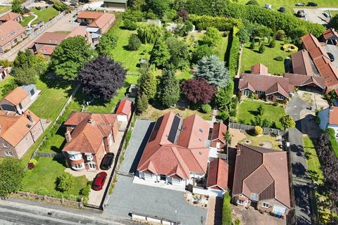 4 bedroom detached bungalow for sale, Station Road, Cranswick, Driffield, YO25 9QZ