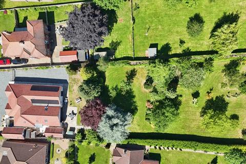 4 bedroom detached bungalow for sale, Station Road, Cranswick, Driffield, YO25 9QZ
