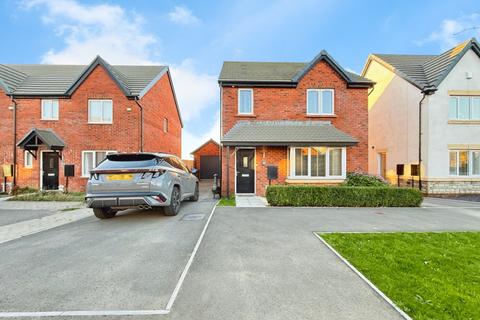 3 bedroom detached house for sale, Rhodfa Gelli Aur, Penllergaer, Swansea, West Glamorgan, SA4