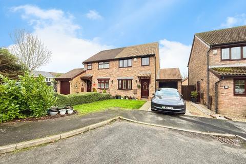 3 bedroom semi-detached house for sale, Heol Y Waun, Pontlliw, Swansea, West Glamorgan, SA4