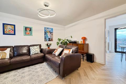 3 bedroom semi-detached house for sale, Heol Y Waun, Pontlliw, Swansea, West Glamorgan, SA4