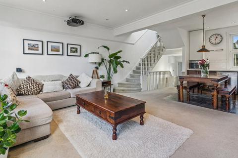 Lowden Road, London, SE24