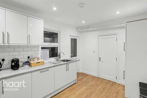 5 bedroom terraced house to rent, Northcote Road, CROYDON