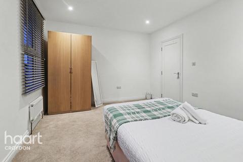 5 bedroom terraced house to rent, Northcote Road, CROYDON