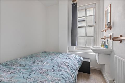 2 bedroom apartment for sale, Bourne Estate, Portpool Lane, London, EC1N