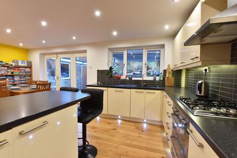 3 bedroom detached house for sale, Hinksford Gardens, Dudley DY3