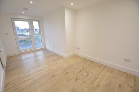 1 bedroom apartment to rent, Midland Apartments, 142 Midland Road, Luton, Bedfordshire, LU2 0GH