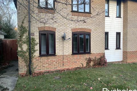 1 bedroom flat to rent, Town End Close, Haverhill